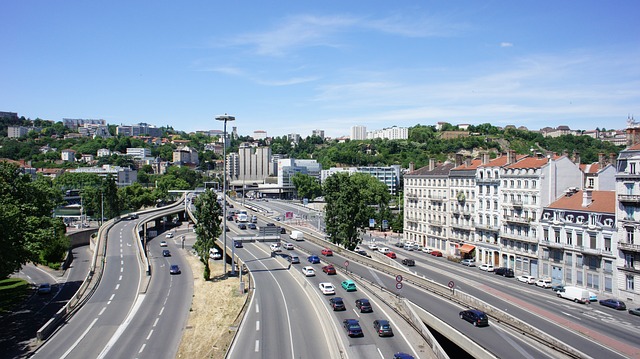 Conseils pratiques pour optimiser vos déplacements entre Lyon et l’aéroport